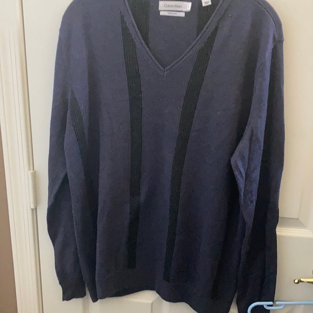 FINAL MARKDOWN Men’s Calvin Klein Sweater large